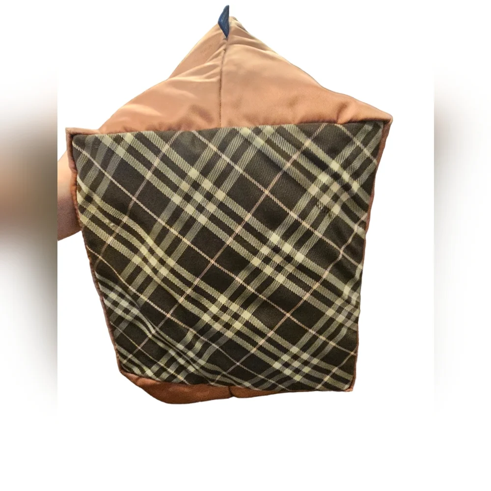 Burberry Blue Label XL Mauve Tote & COA - Picture 6 of 14